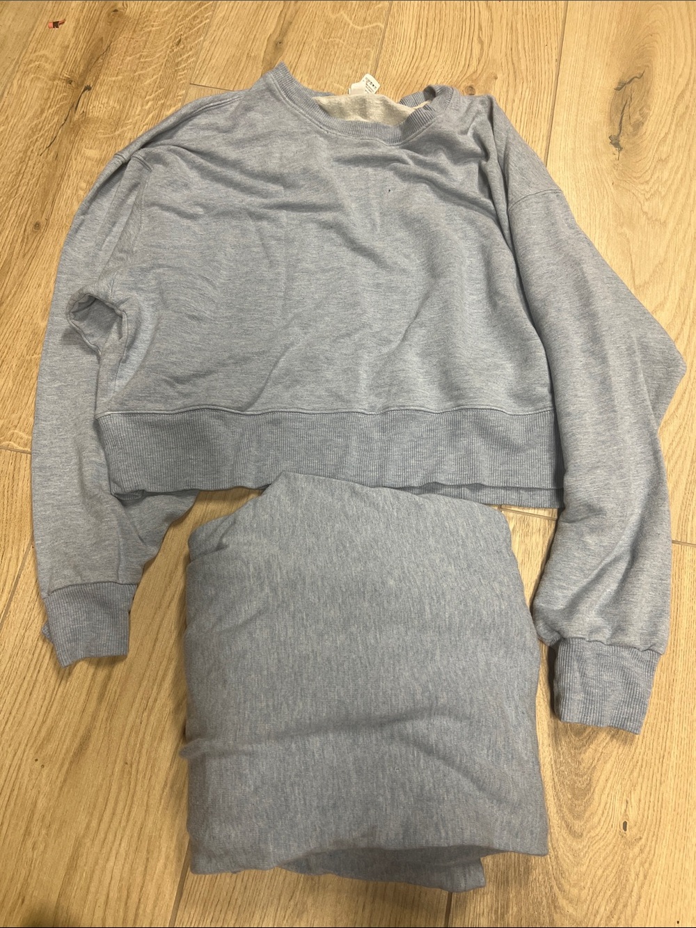 Yogalicious Light Gray Cozy Pullover & Lounge Pants Set